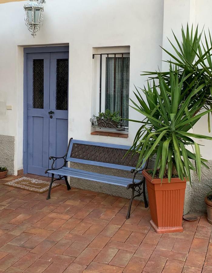 Hotel Borgo Dei Pescatori Lecco Exterior foto